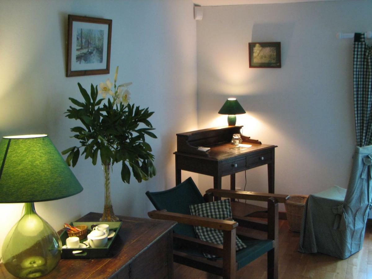 Le Petit Massigny Bed and Breakfast Les Velluire-sur-Vendee Εξωτερικό φωτογραφία